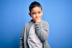 “Wacht! Wat? Hoe kan een kind laten overgeven het antwoord zijn?” “Wacht! Wat? Hoe kan een kind laten overgeven het antwoord zijn?”