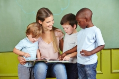 Schoolbibliotheek mogelijk verplicht: inspiratie voor de schoolbieb Schoolbibliotheek mogelijk verplicht: inspiratie voor de schoolbieb