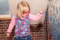 Kinderen met Down ontwikkelen zich beter met een speciale bril