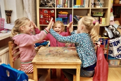 VVD en D66: gratis kinderopvang en leerplicht al vanaf 4 jaar