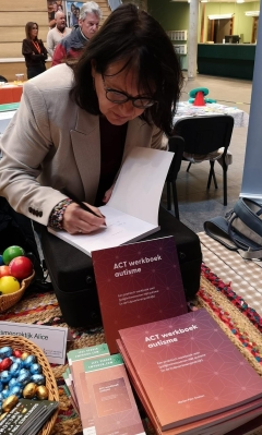 Autismeweek: ACT bij autisme uitgewerkt in nieuw praktisch werkboek